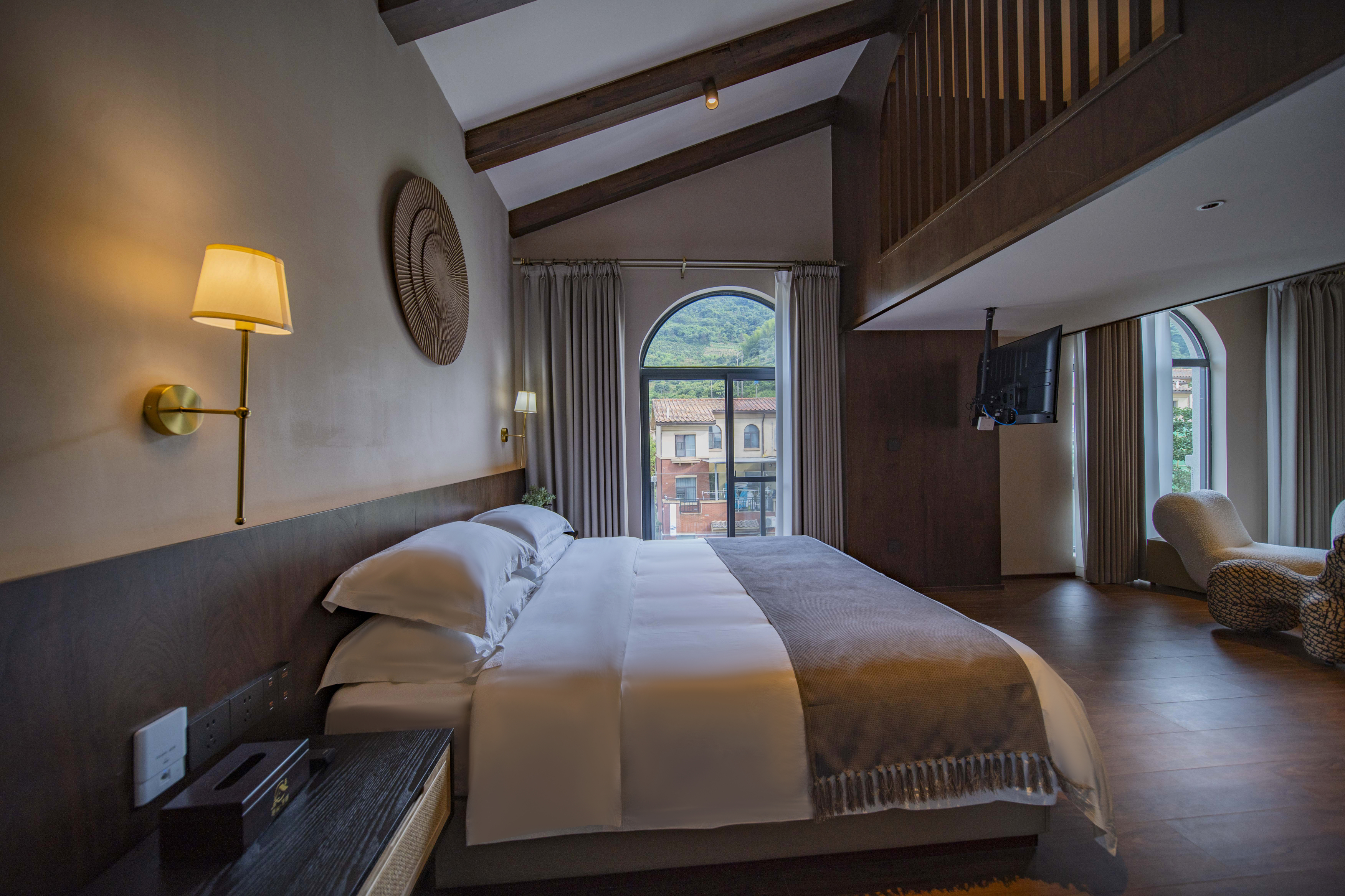 Xunyou · Hidden Luxury Homestay (Dongjianghu Scenic Area Store) Over view