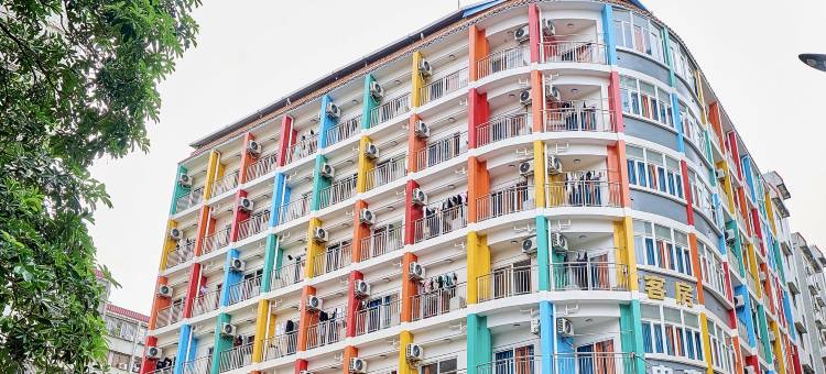 万源富公寓(佛山火车站店)图片