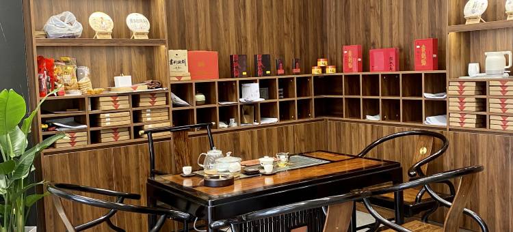 深圳和城酒店(坪山高铁站店)图片