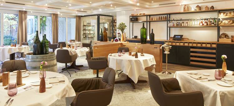 赫斯臣埃尔林斯巴赫瑞士品质酒店(Hirschen Erlinsbach Swiss Quality)图片