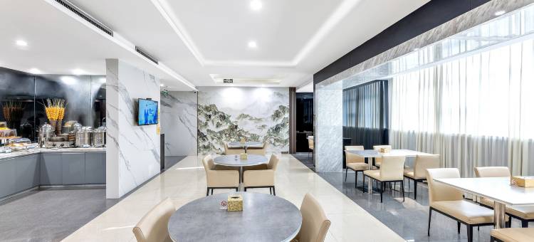 白玉兰酒店(迁安燕山中路店)图片