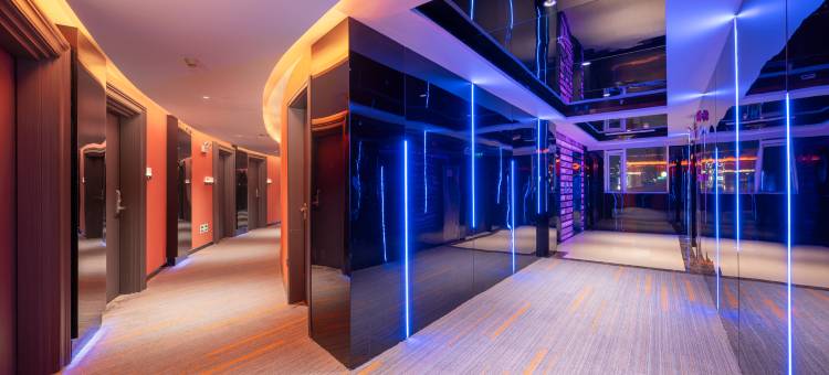 粤塔X电竞酒店(中山汽车总站店)图片