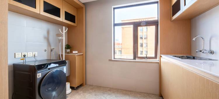 白玉兰酒店(天津北辰宜兴埠北地铁站店)图片