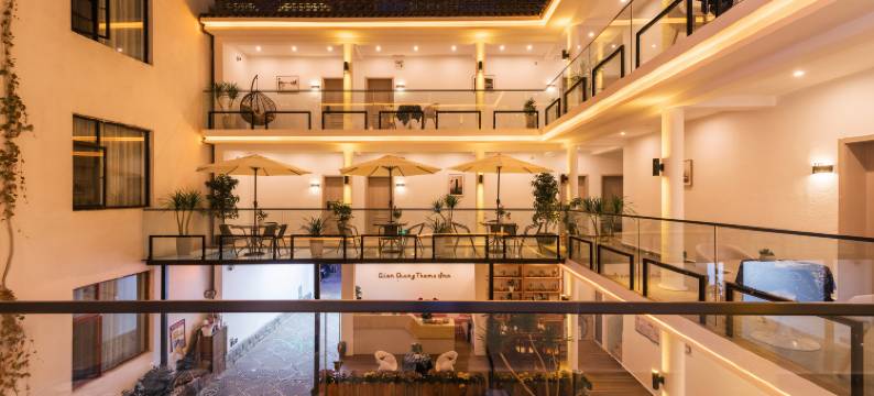 仟尚主题客栈(大理古城洱海门店)图片