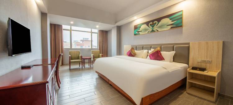 冠华生态酒店(阳江市阳西县西湖公园店)图片