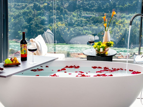 西双版纳景洪伴山·宿精品民宿(告庄西双景星光夜市店)