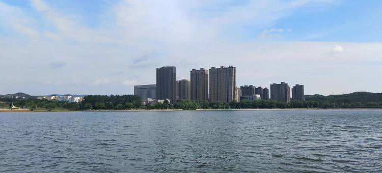 烟台宝华名都大酒店图片