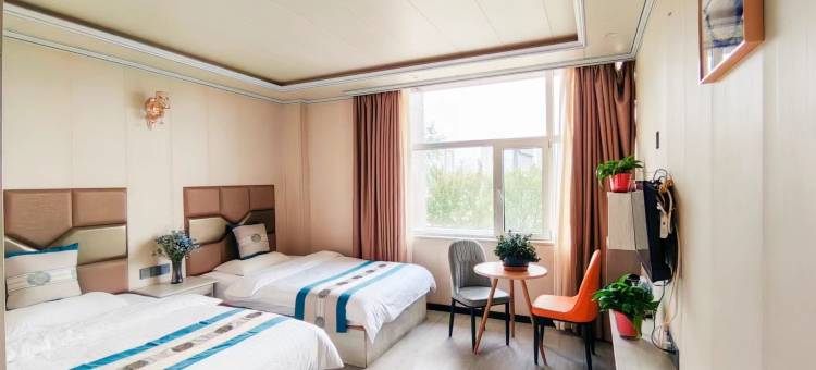 云航快捷酒店(西宁曹家堡机场海东西站店)图片