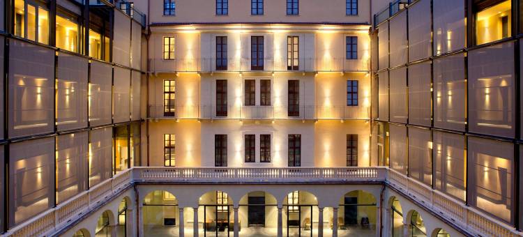 卡利娜广场NH典藏酒店(NH Collection Piazza Carlina)图片