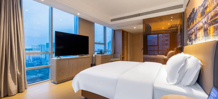 悦程丽致酒店(泰安万达广场会展中心店)图片