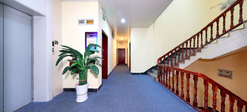 金湾酒店(南宁大沙田地铁站店)图片