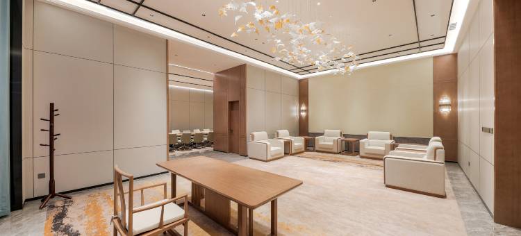 隆元·基曼斯酒店(商洛山阳第三中学北门店)图片