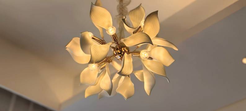 初见余生主题民宿(大连北站体育中心店)图片