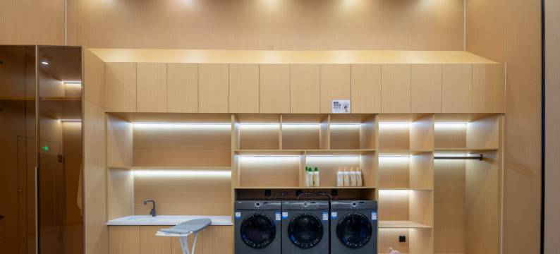 苗西南国际酒店(兴义万峰林大道店)图片