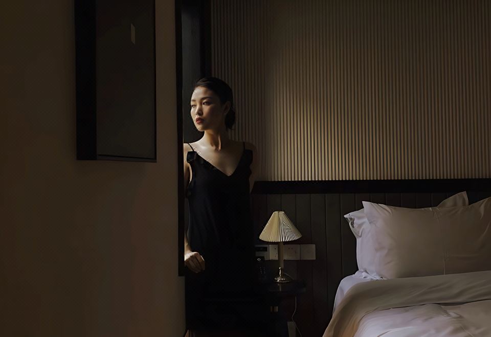 GREY PARROT HOTELSHotel Overview