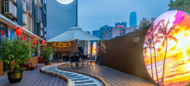 长沙迪曼酒店(湘雅二医院地铁站店)图片