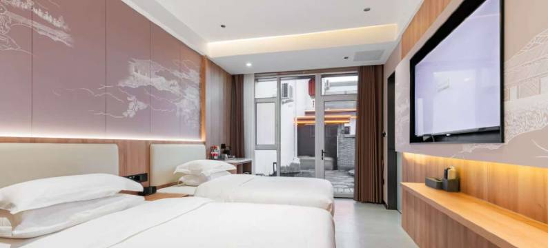 白云之下客栈图片