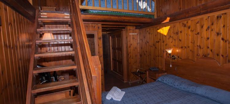 俱乐部艾斯皮拉2000(Club Esse Pila 2000)图片