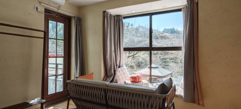 女儿国客栈图片