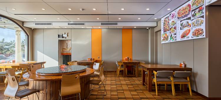 乐鸥海景酒店(北戴河老虎石店)图片