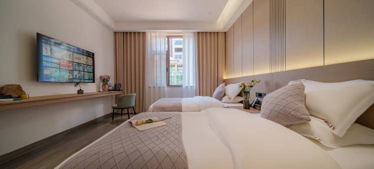 如家·云上四季民宿(建水紫陶街店)图片