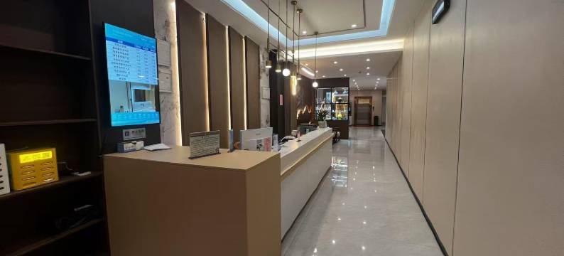 德福电竞酒店(古窑民俗博览区中国陶瓷博物馆店)图片