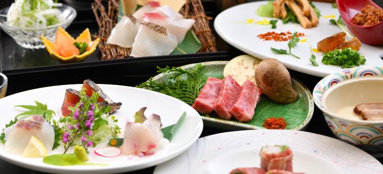 杜美春阁汤郷温泉酒店(YUNOGOUONSEN HOTEL YUNOMORI BISYUNKAKU)图片