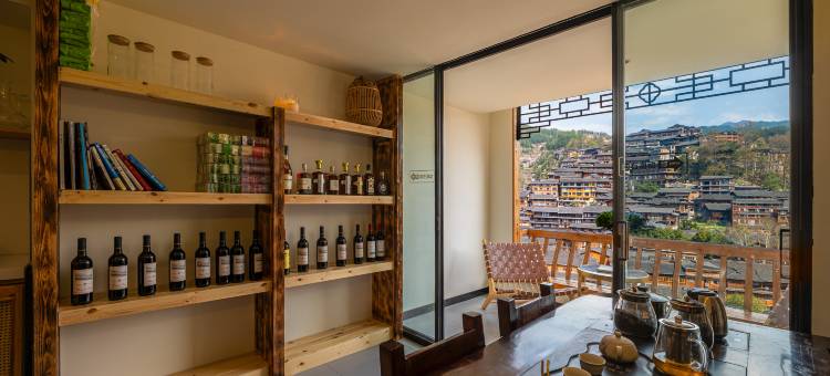 悦宿轻奢酒店(西江千户苗寨观景台店)图片