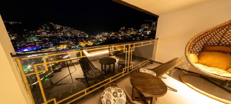 西江风花雪月全景美宿(千户苗寨观景台店)图片