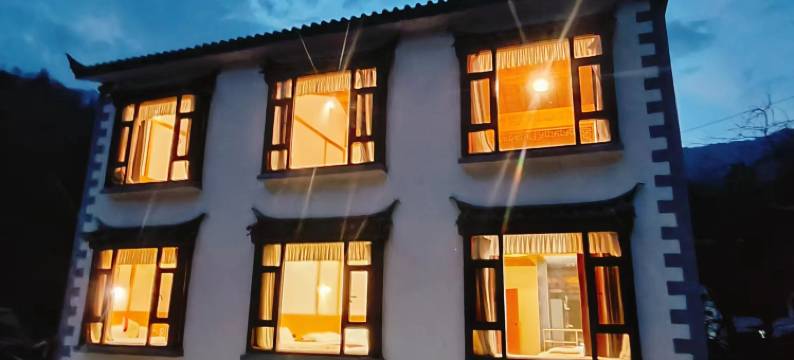 渡云栖滇金丝猴农庄图片