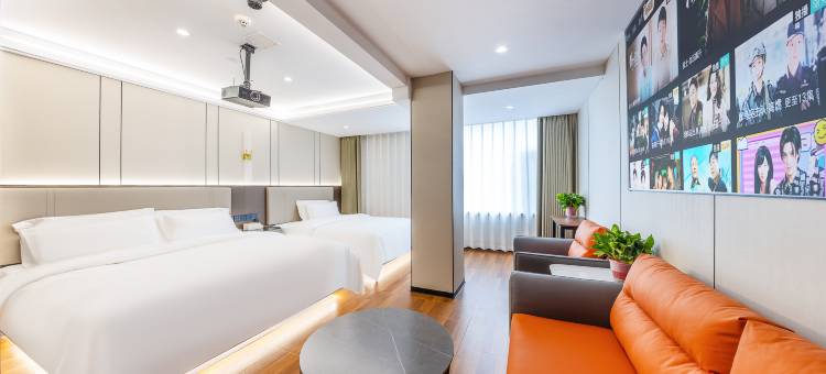 云景智选酒店(西关地铁站D出口张掖路商业街店)图片