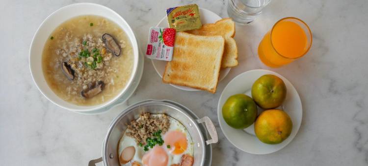 R2泳池民宿(北碧府)(R2 Bed and Pool Kanchanaburi)图片