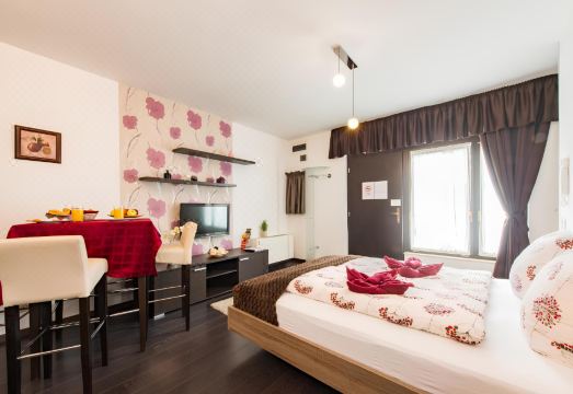 Budapest Center ResidenceHotel Overview