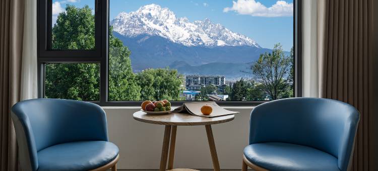 枕山栖谷民宿(丽江高铁站店)图片