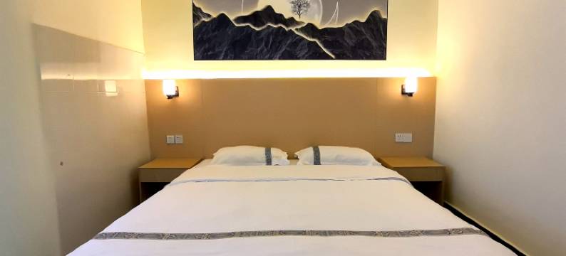 友缘宾馆(百色学院店)图片