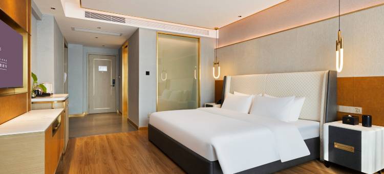 艺龙酒店(长沙月亮岛罐子岭地铁站店)图片