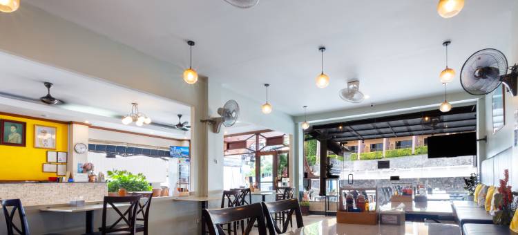 卡塔阳光海滩酒店(Kata Sun Beach Hotel)图片