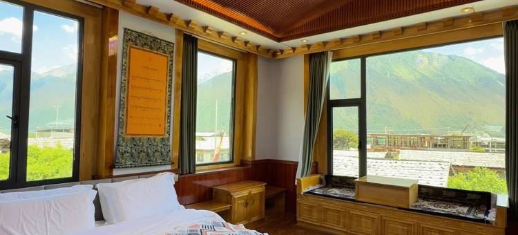 工布江达牧云客栈图片