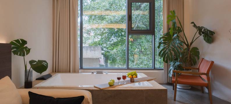 康定YeKe野可酒店(情歌广场店)图片