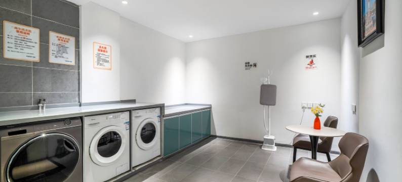 居宜凯旋大酒店(江南万达亭子码头店)图片