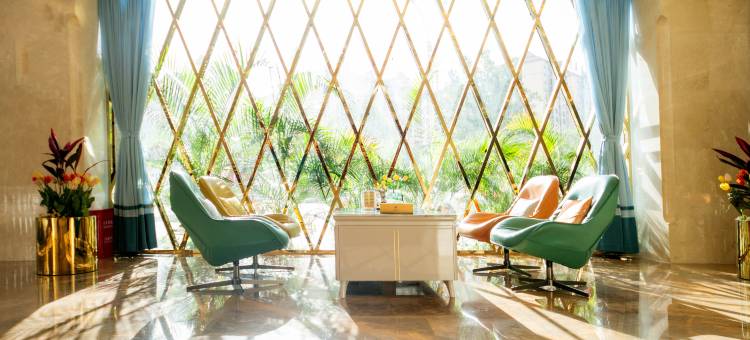 瑞丽柏俪酒店图片