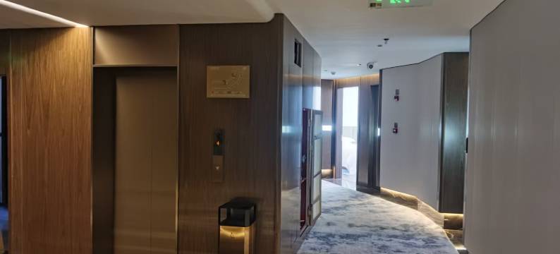 平凉浩悦酒店图片