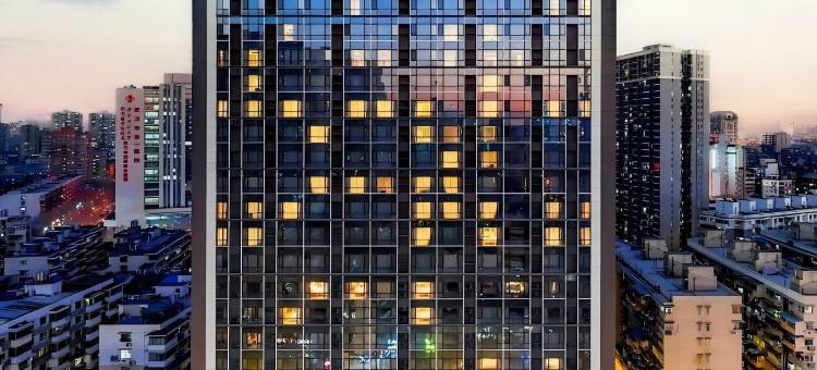 武汉江汉路丽芮酒店图片