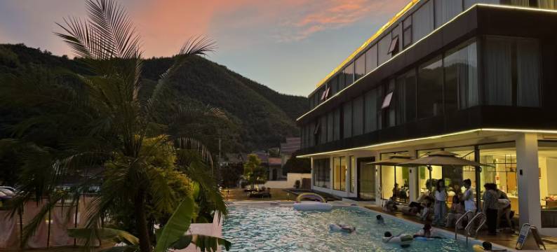 浔山·舍民宿(宁国皖南川藏线店)图片