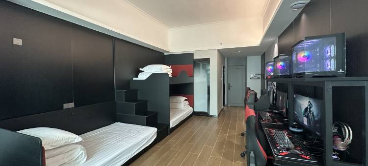 森林之巅电竞酒店图片