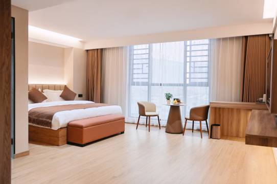 XD·星动酒店(华塘派出所店)