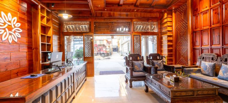 花筑·茶墅Boutique Designer美宿(澜沧新街音乐喷泉广场店)图片