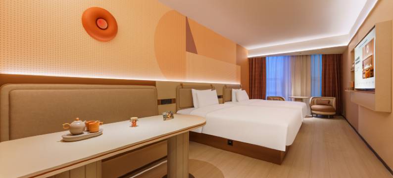 桔子酒店(丹东火车站鸭绿江断桥店)图片