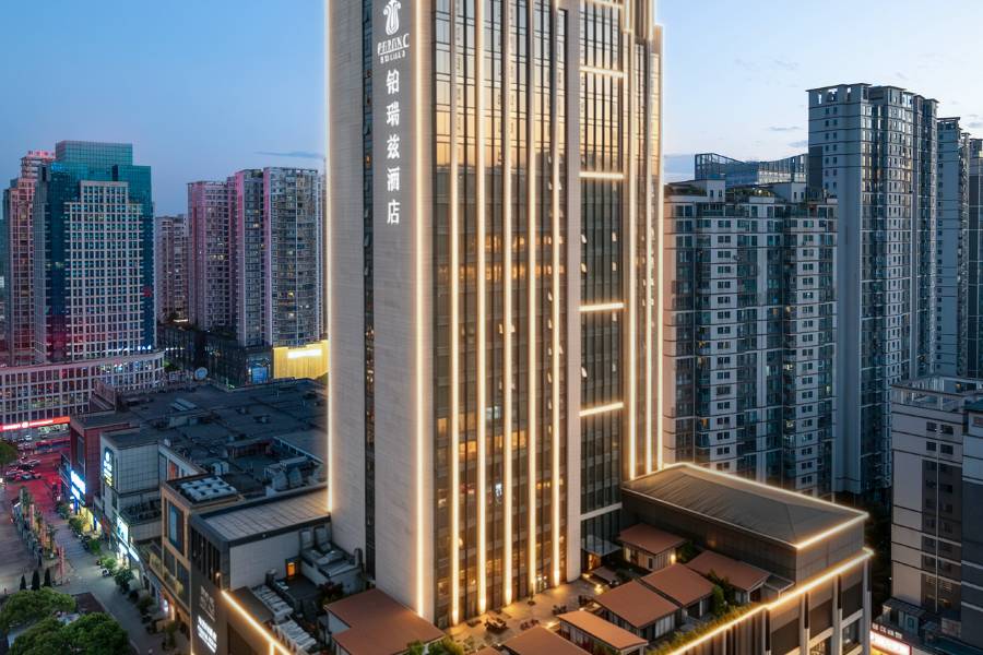 萬綠城鉑瑞茲酒店(安順古城歷史文化街區大潤發店)