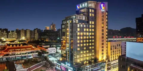 珠海L酒店(拱北口岸高鐵站店)